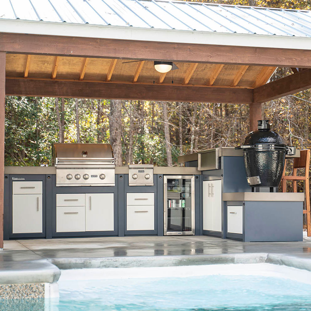 Outdoor kitchen installation in Birmingham and Lake Orion MI