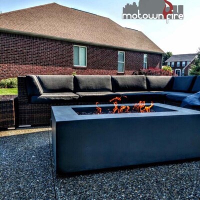 outdoor rectangular fire pit